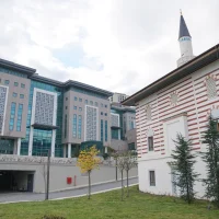 main-campus-of-halic-university