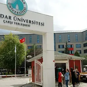uskudar-uni-entrance